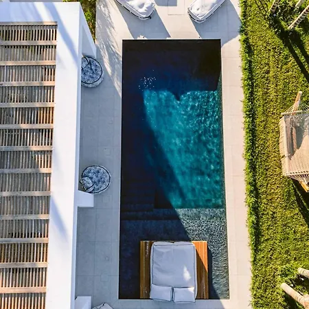 Taf Sunkiss Villa